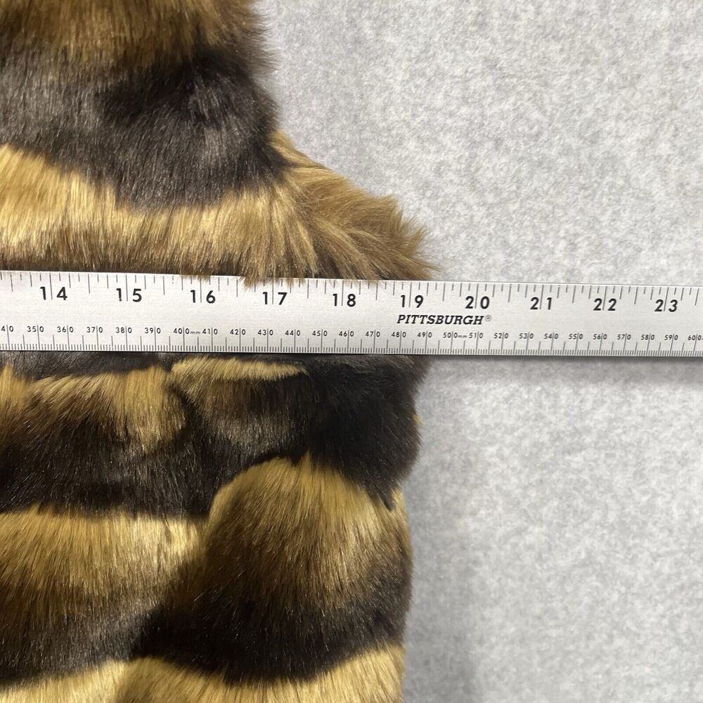 Chicos Faux Fur Vest Womens Small Zip Up Front Stripes Lined Winter Mob Wife - Picture 10 of 12